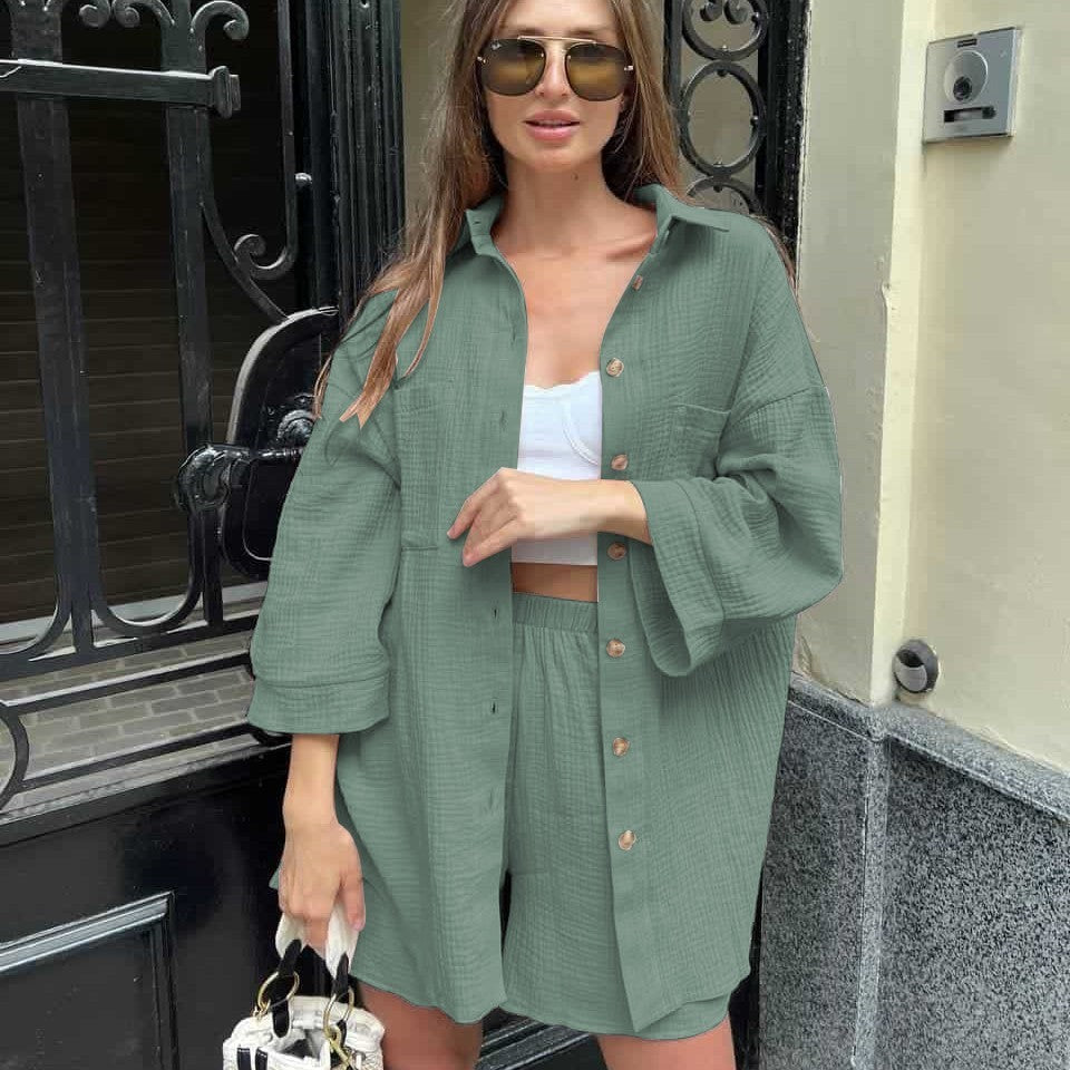Women's Solid Color Cardigan Breasted Top Fashion Shorts Two-piece Set