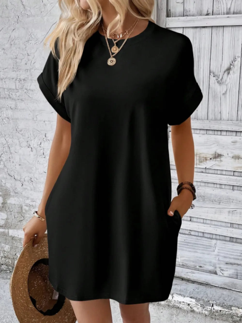 Women's outer round neck pocket short sleeved dress