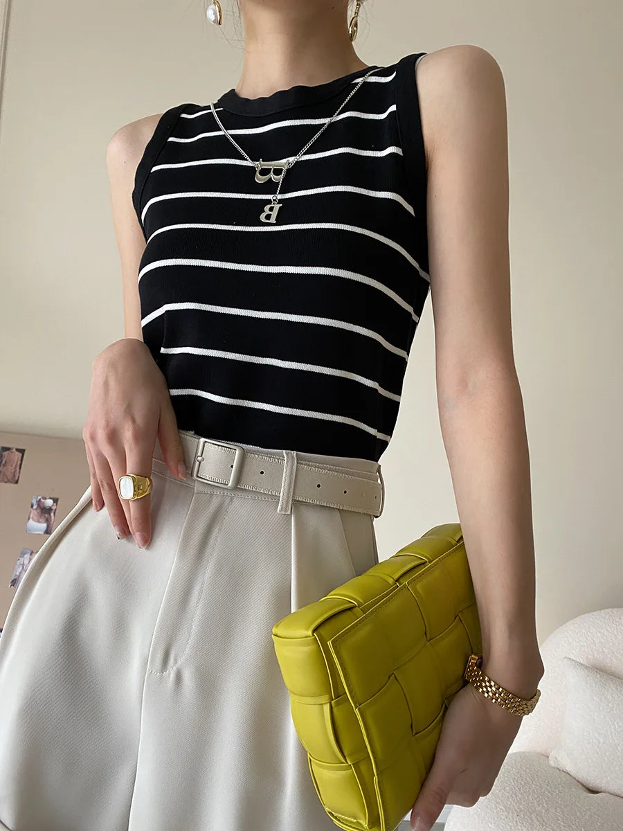 Round Neck Slim Striped Tank Top