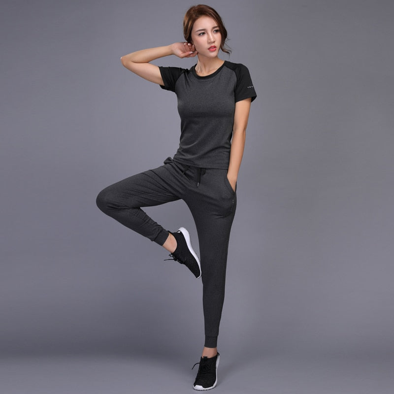 Women's sportswear Yoga Sets Jogging Clothes Gym Workout Fitness Training Yoga Sports T-Shirts+Pants Running Clothing Suit - Mammalook