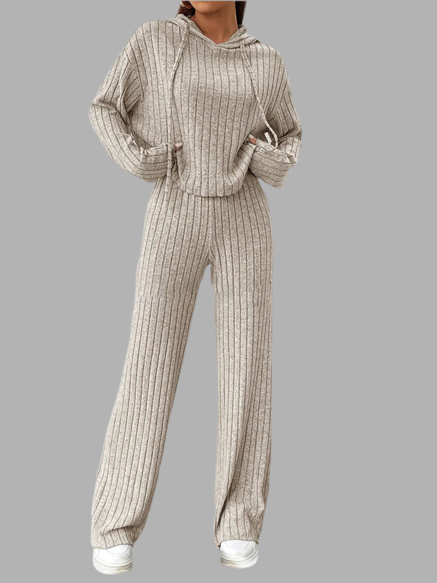 Two Piece Knitting Set
