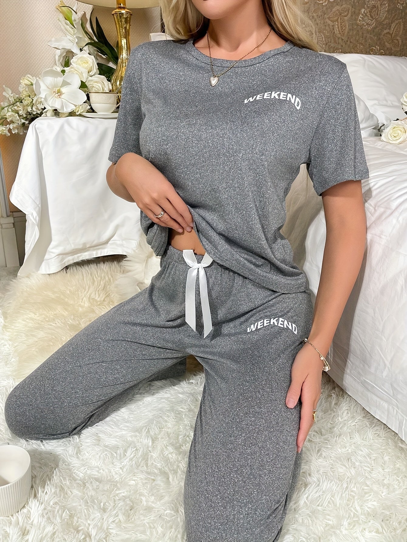 Letter Print Pajama Set, Short Sleeve Crew Neck Top & Elastic Waistband Pants, Women's Sleepwear & Loungewear - Mammalook