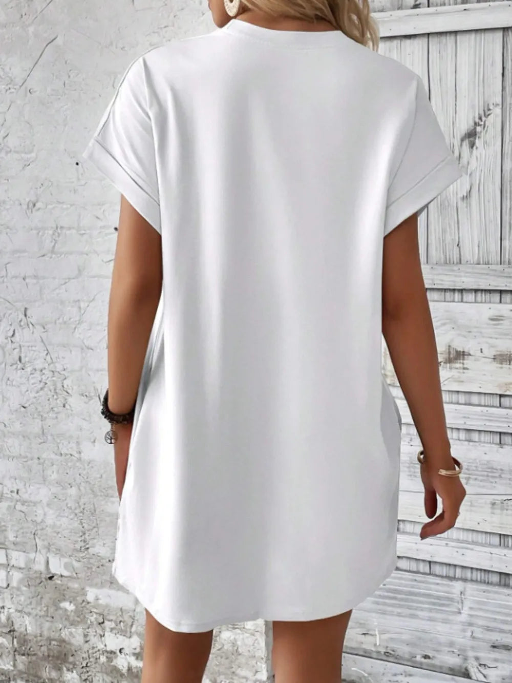 Women's outer round neck pocket short sleeved dress