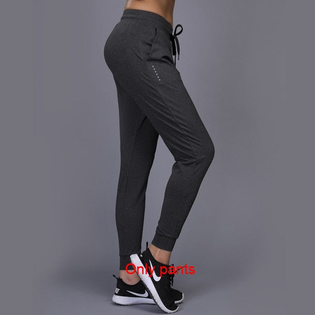 Women's sportswear Yoga Sets Jogging Clothes Gym Workout Fitness Training Yoga Sports T-Shirts+Pants Running Clothing Suit - Mammalook