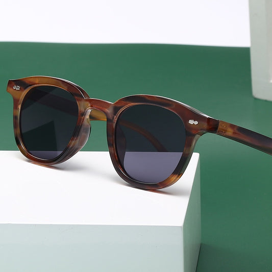 Round Vintage Sunglasses Woman Brand Designer Retro Rivet Sun Glasses Female Fashion Black Mirror Small Frame Oculos De Sol - Mammalook