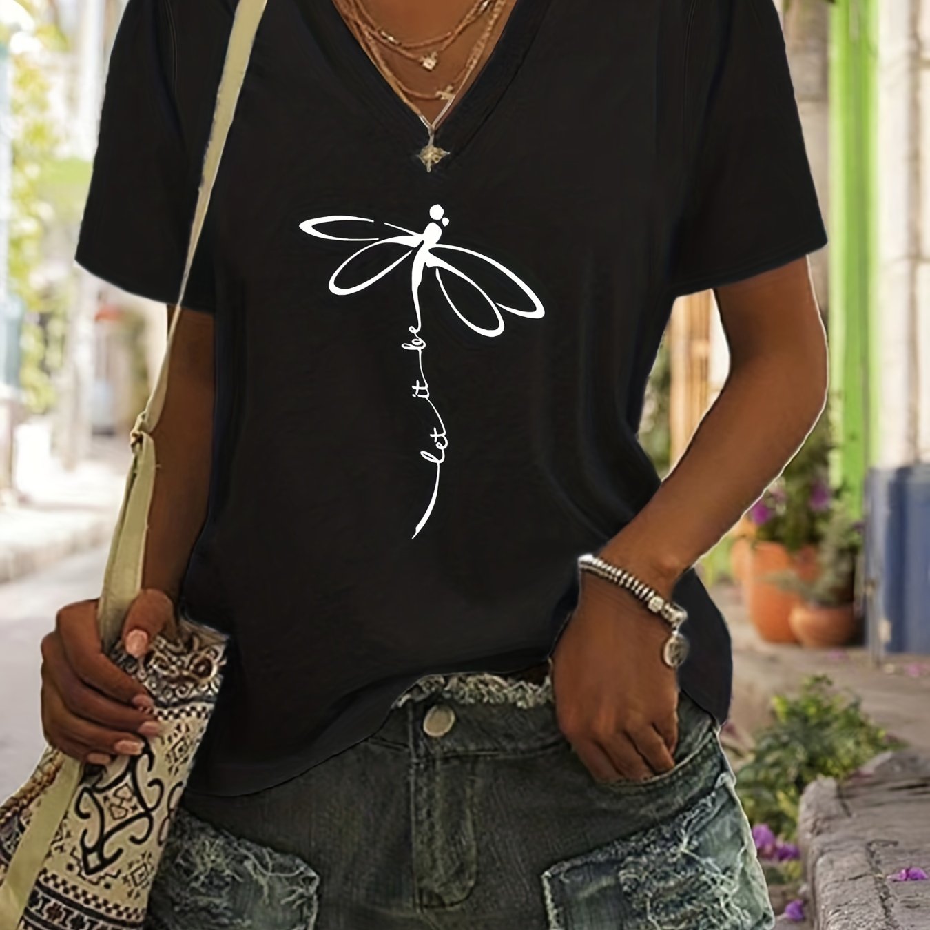 Dragonfly & Letter Print V Neck T-shirt, Casual Short Sleeve T-shirt For Summer, Women's Clothing - Mammalook
