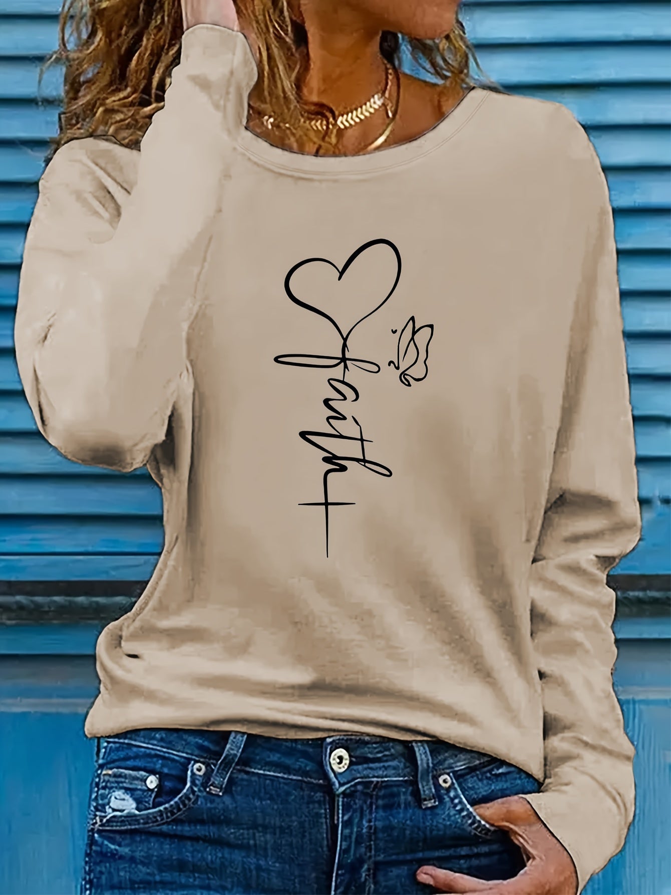 Butterfly & Heart Print Crew Neck T-Shirt, Casual Long Sleeve T-Shirt For Spring & Fall, Women's Clothing - Mammalook