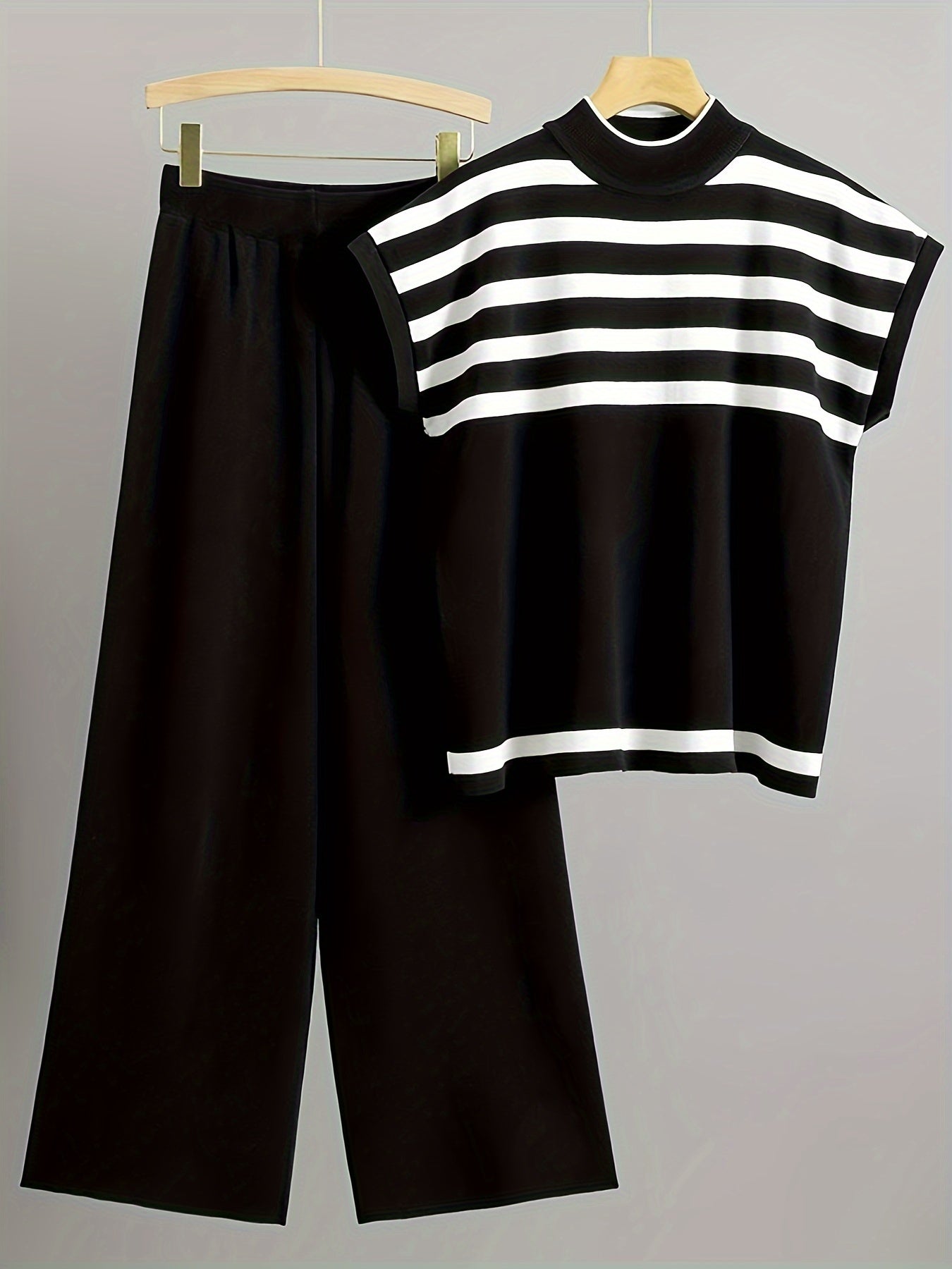 Striped Print Elegant Pantsuit for Women - Crew Neck, Micro Elasticity, Viscose Material, Wide Leg, Batwing Sleeve, Knit Fabric - Perfect for Spring and Summer Outfits - Mammalook