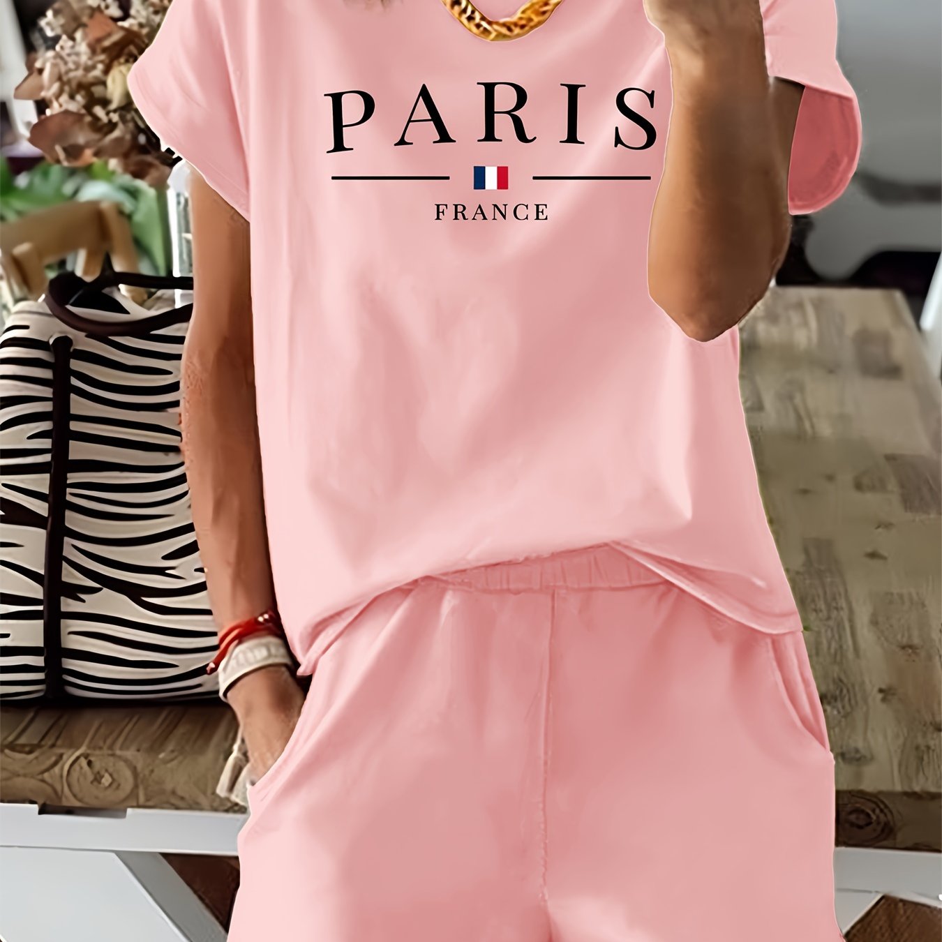 Women's Casual Two-Piece Set: 'Paris' Print Crew Neck Short Sleeve T-Shirt & Elastic Waist Slant Pocket Shorts - Mammalook