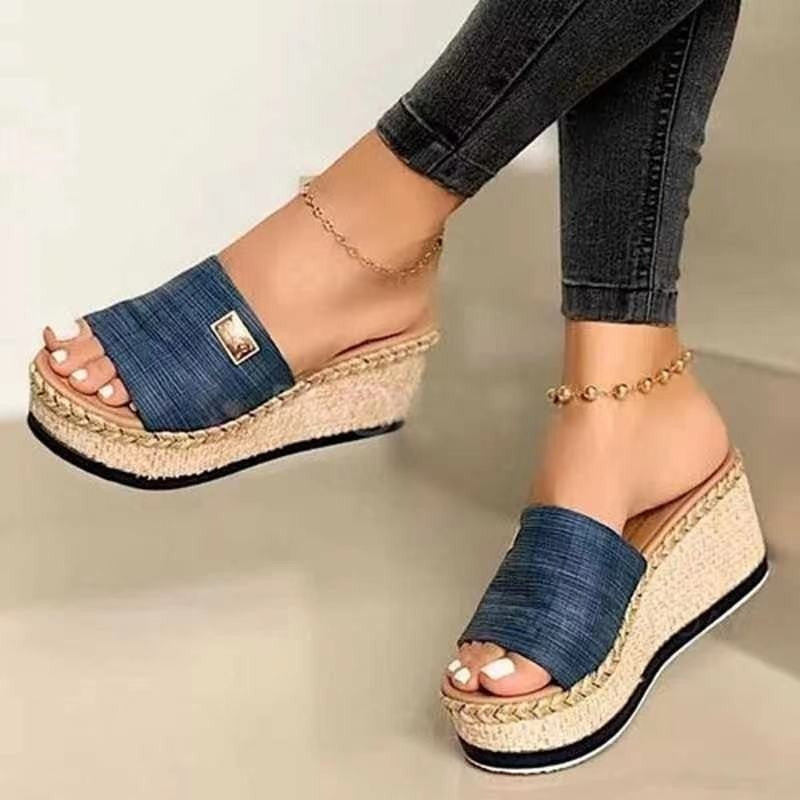 Women's sandals, casual sponge cake, sloping heels, and wearing sandals outside - Mammalook