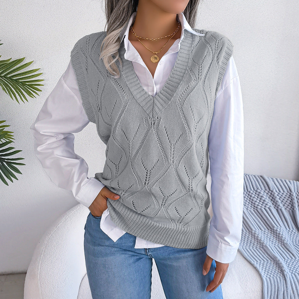 Street Style Hollow Diamond V-Neck Knitted Vest Sweater - Mammalook