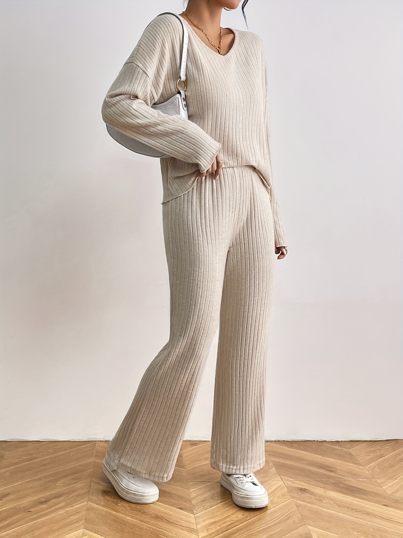 Women's Casual Ribbed Two-Piece Set: V-Neck Long Sleeve Top & Pants - Mammalook