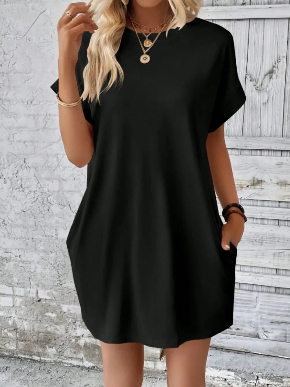 Women's outer round neck pocket short sleeved dress