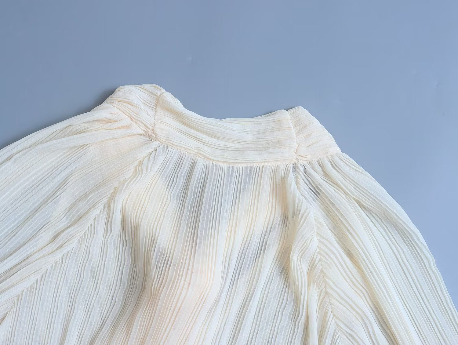 Autumn New Fashion Elegant Style Half High Neck Open Back Lace up Pleated Shirt Women - Mammalook