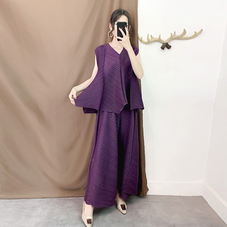 Summer New Temperament Women Loose Casual Pleated Sleeveless Vest Loose Wide Leg Pants Sets Female Fashion - Mammalook