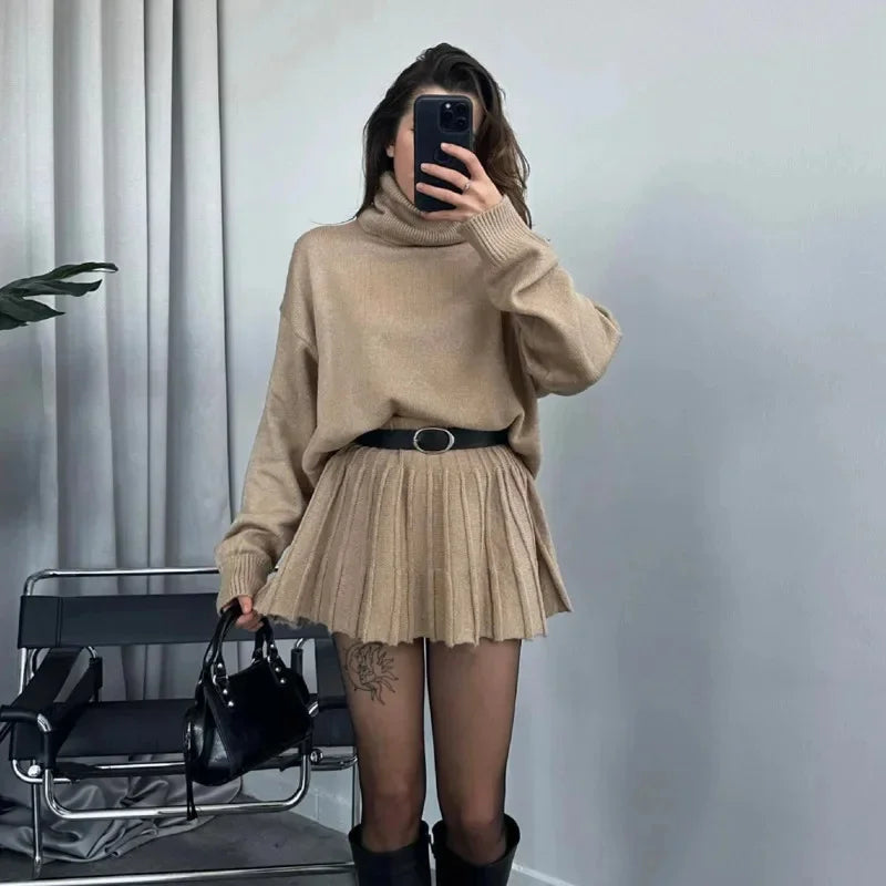 Turtleneck Knit Pullover Set: Women’s Long-Sleeve Sweater with Pleated Mini Skirt