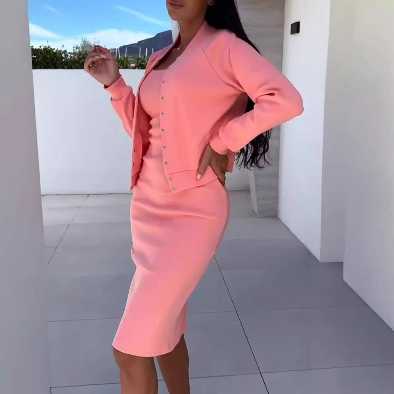 Slim Fit Suit Set – High Waist Cardigan & Halter Skirt