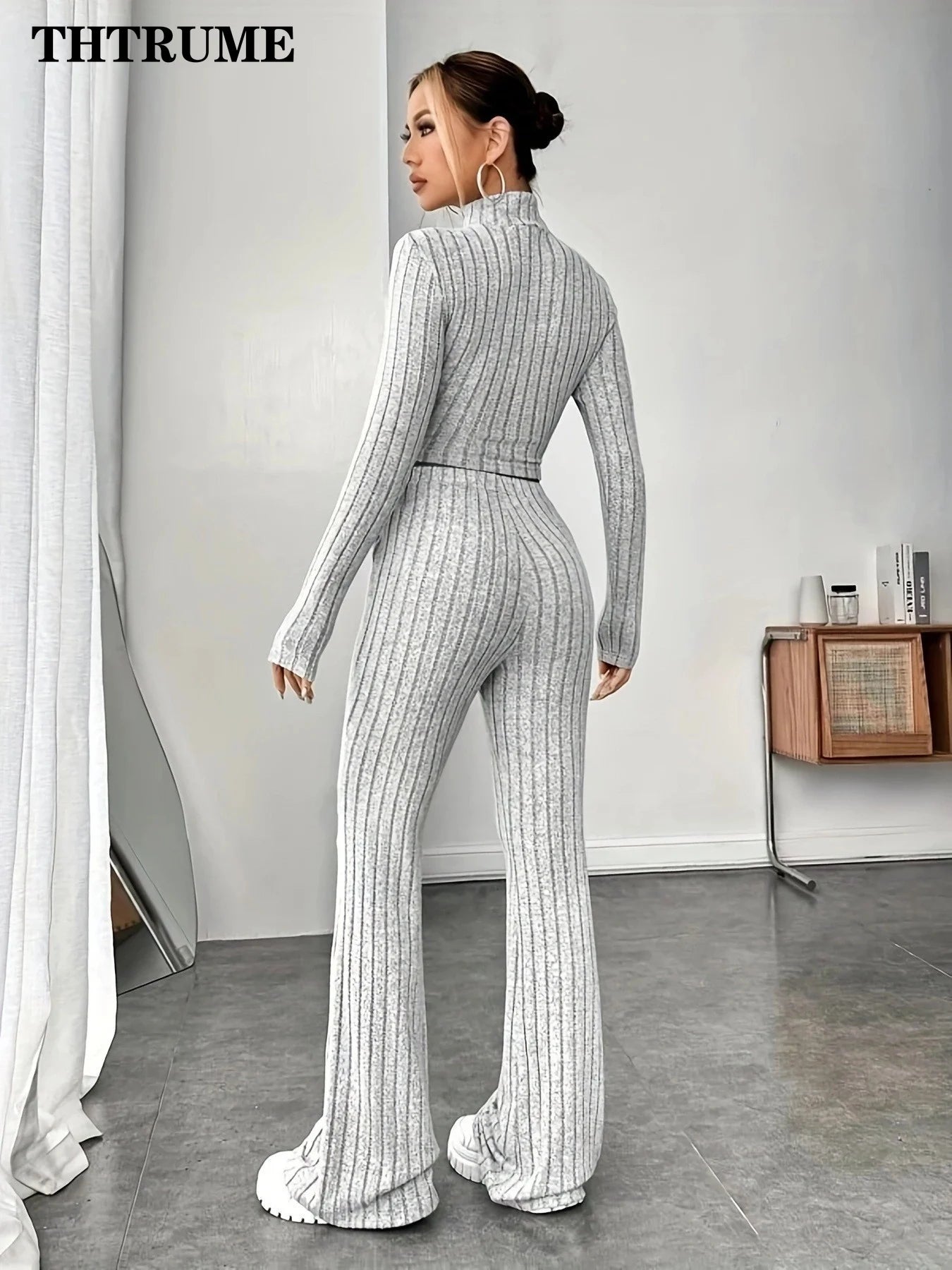Two Piece Set - Round Neck Tops Loose Pants