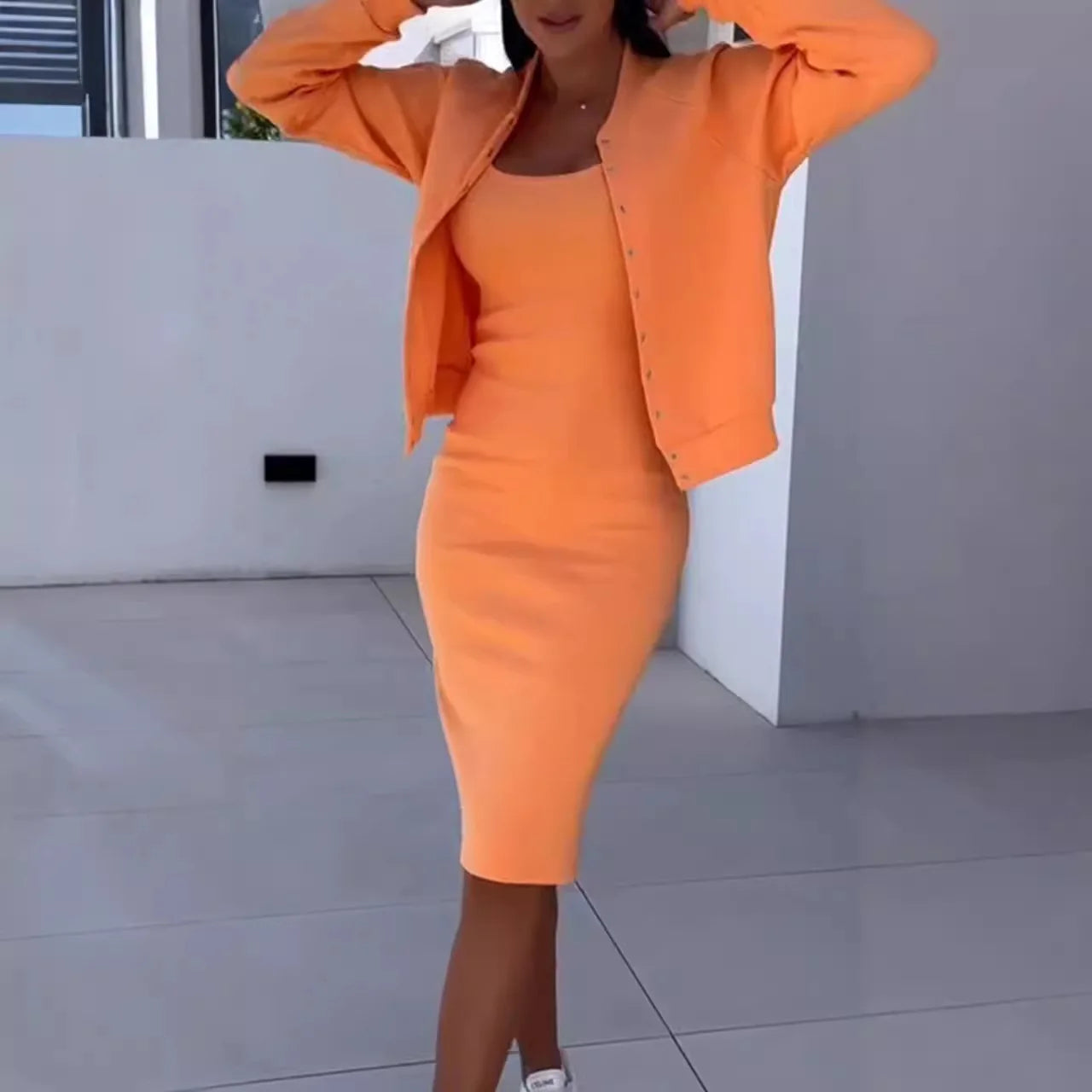 Slim Fit Suit Set – High Waist Cardigan & Halter Skirt