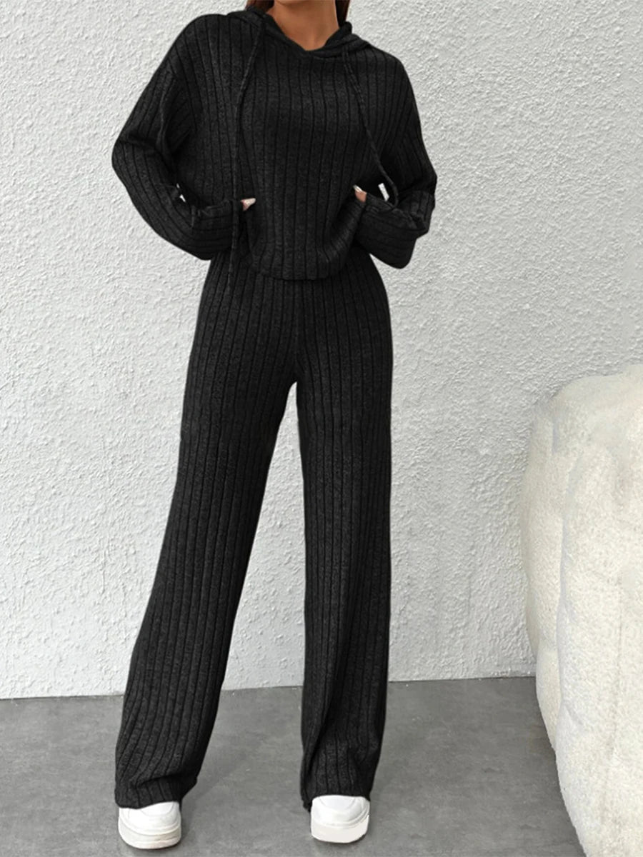 Two Piece Knitting Set