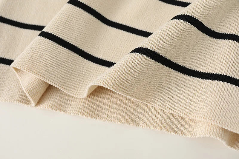 Round Neck Slim Striped Tank Top