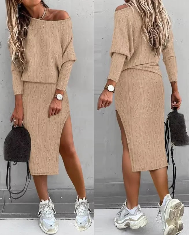 Sports Suits - Long Sleeved Zipper