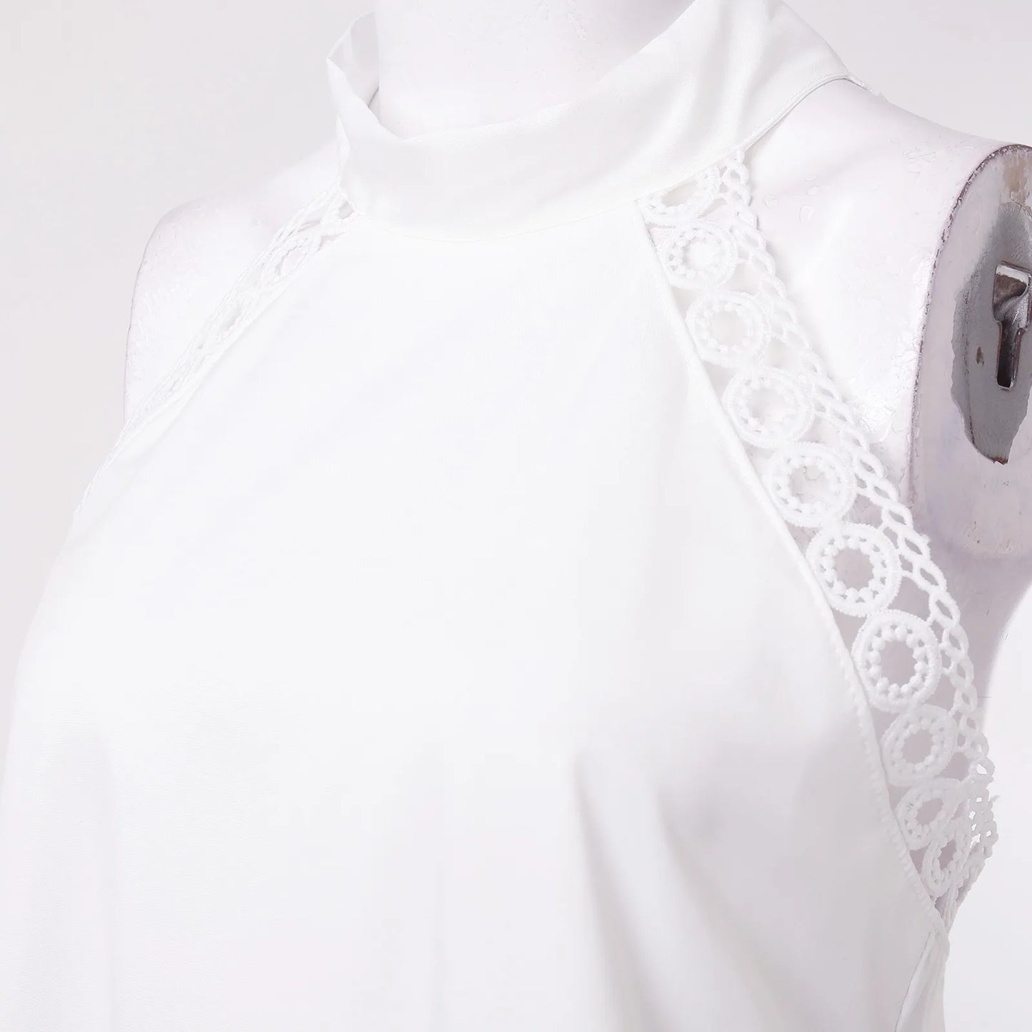 Lace Halter Mini Dress – Sleeveless Summer Outfit