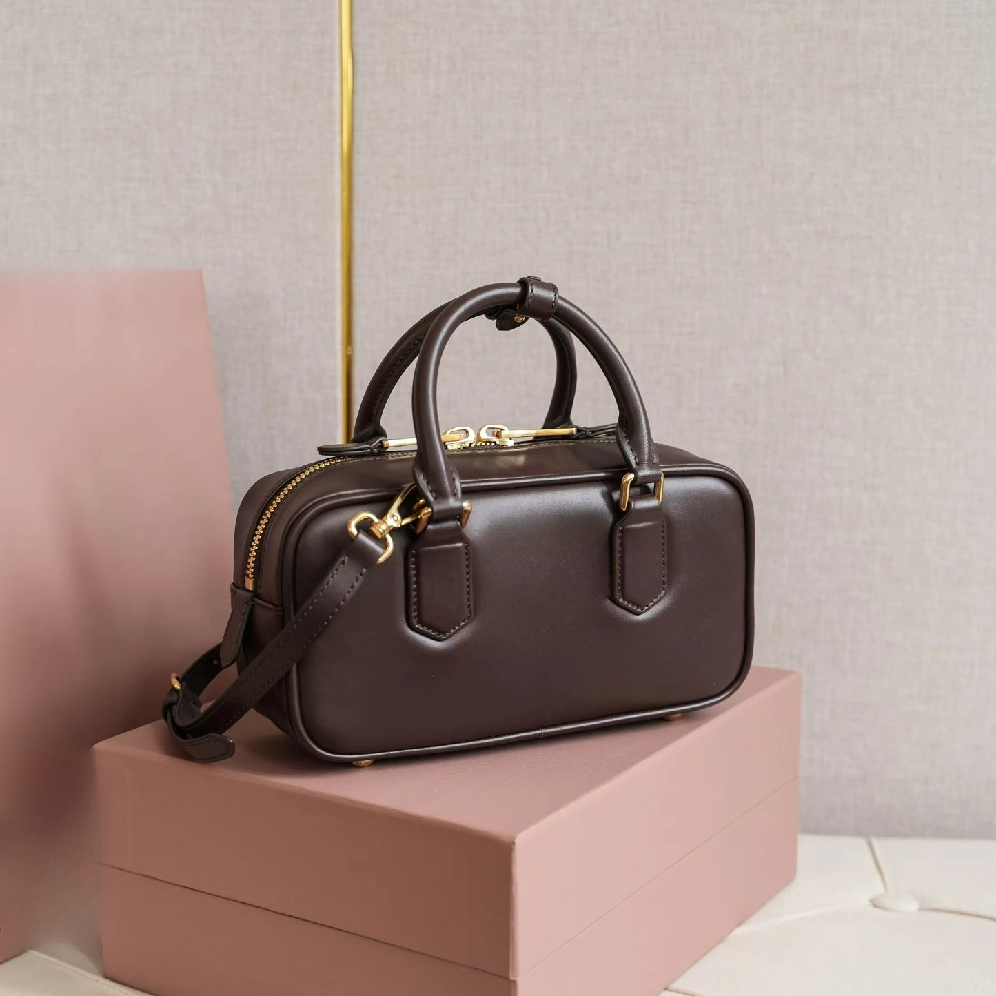 Small size 2024 Arcadie Cowhide Handbag High Definition Edition of Luxury Shoulder Bag for Women, New Leather Designer Bag - Mammalook