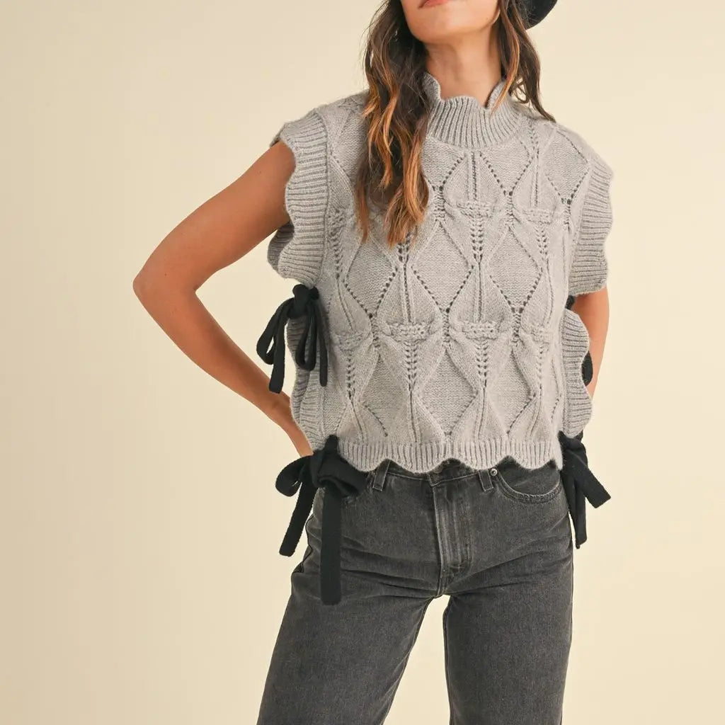 Sleeveless Plaid Knit Turtleneck Sweater