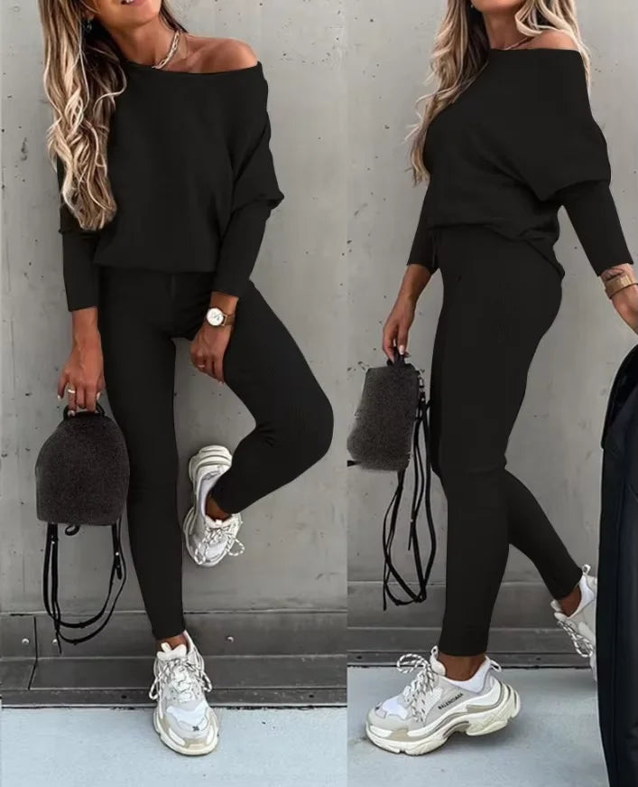 Sports Suits - Long Sleeved Zipper