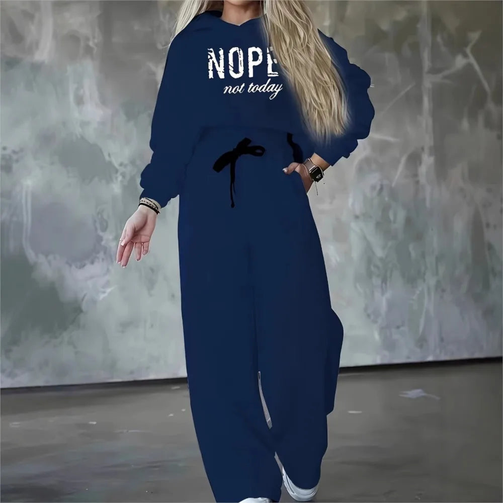 Hooded Sports Suit: 2-Piece Set with Thick Sweatshirt and Jogging Pants