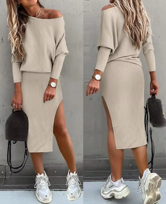 Sports Suits - Long Sleeved Zipper