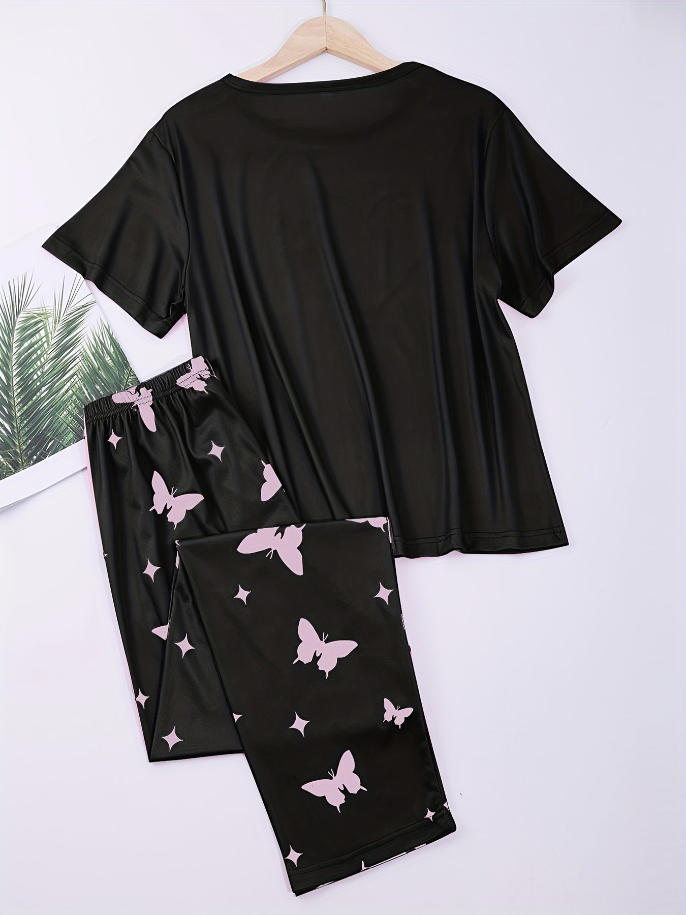 Women's Heart & Butterfly Print Pajama Set - Comfortable Short Sleeve Top and Loose Long Pants for Lounging and Sleeping - Mammalook