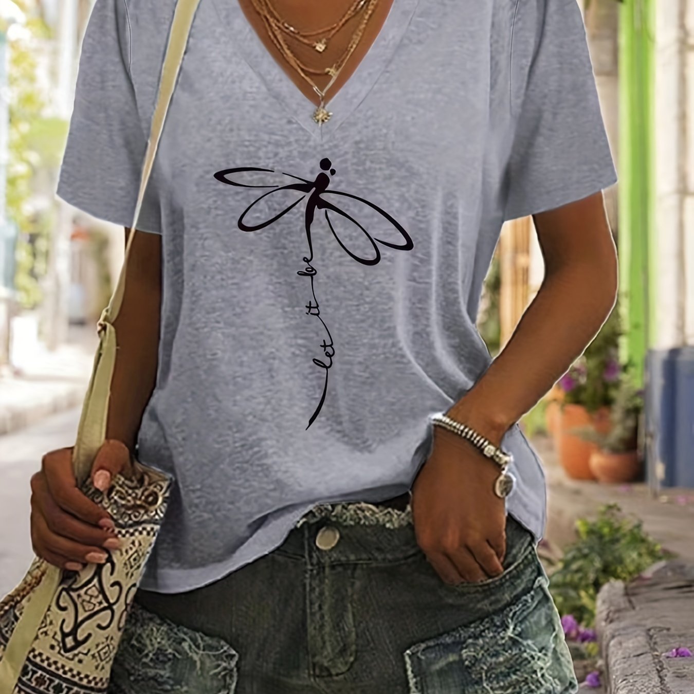Dragonfly & Letter Print V Neck T-shirt, Casual Short Sleeve T-shirt For Summer, Women's Clothing - Mammalook