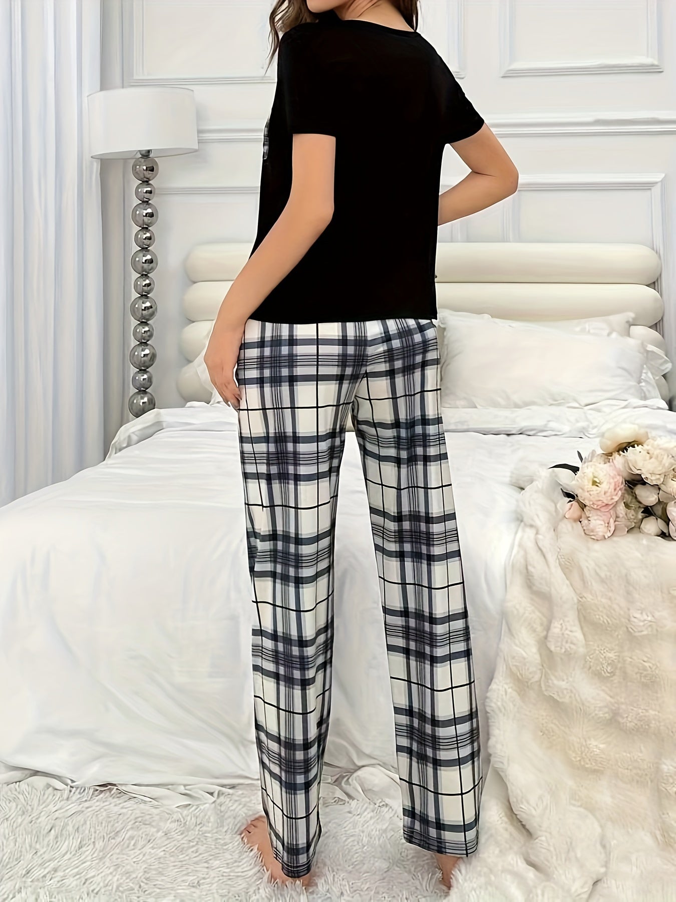 Women's Plaid Print Casual Pajama Set, Short Sleeve Round Neck Top & Pants, Comfortable Relaxed Fit - Mammalook