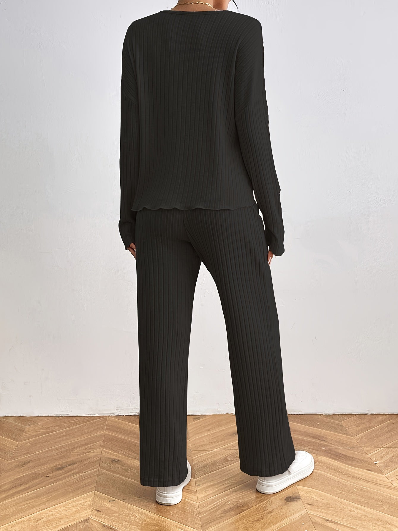 Women's Casual Ribbed Two-Piece Set: V-Neck Long Sleeve Top & Pants - Mammalook